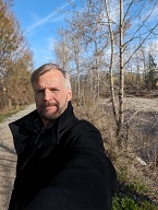 PXL 20240410 234226889(1)